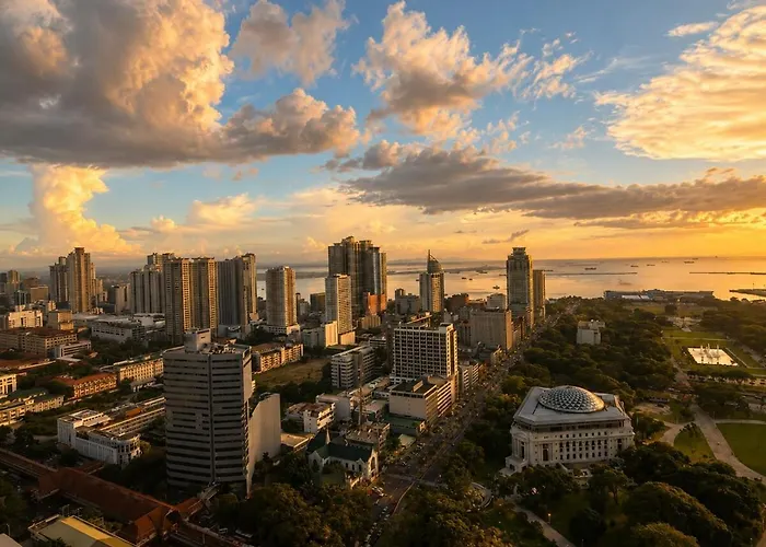 Modern With Luneta View, Near Schools, Etc